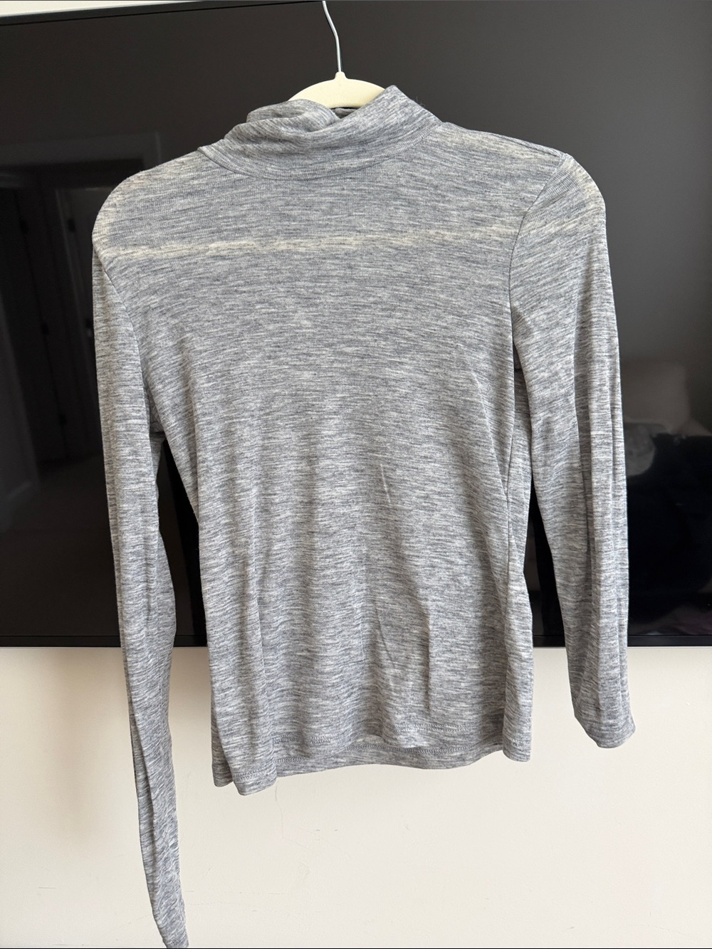 H&M Gray Long Sleeve Turtleneck Top